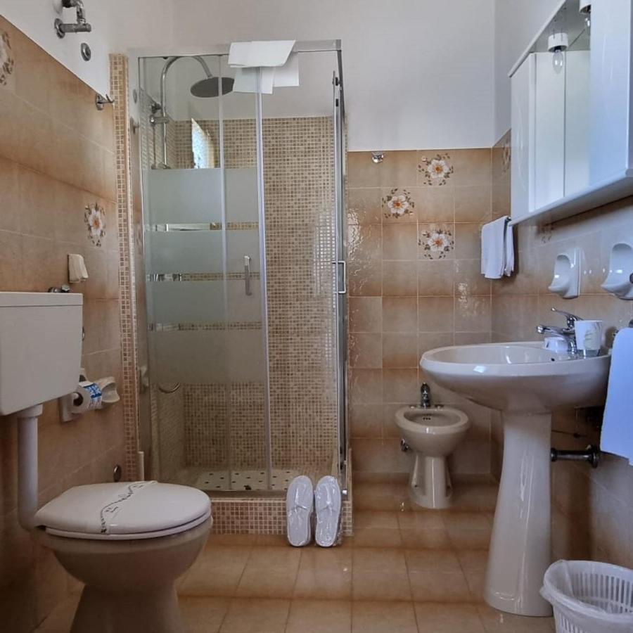 B&B La Villa 프레제스 외부 사진